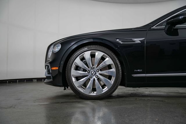 Used 2020 Bentley Flying Spur W12 AWD/4WD image 12