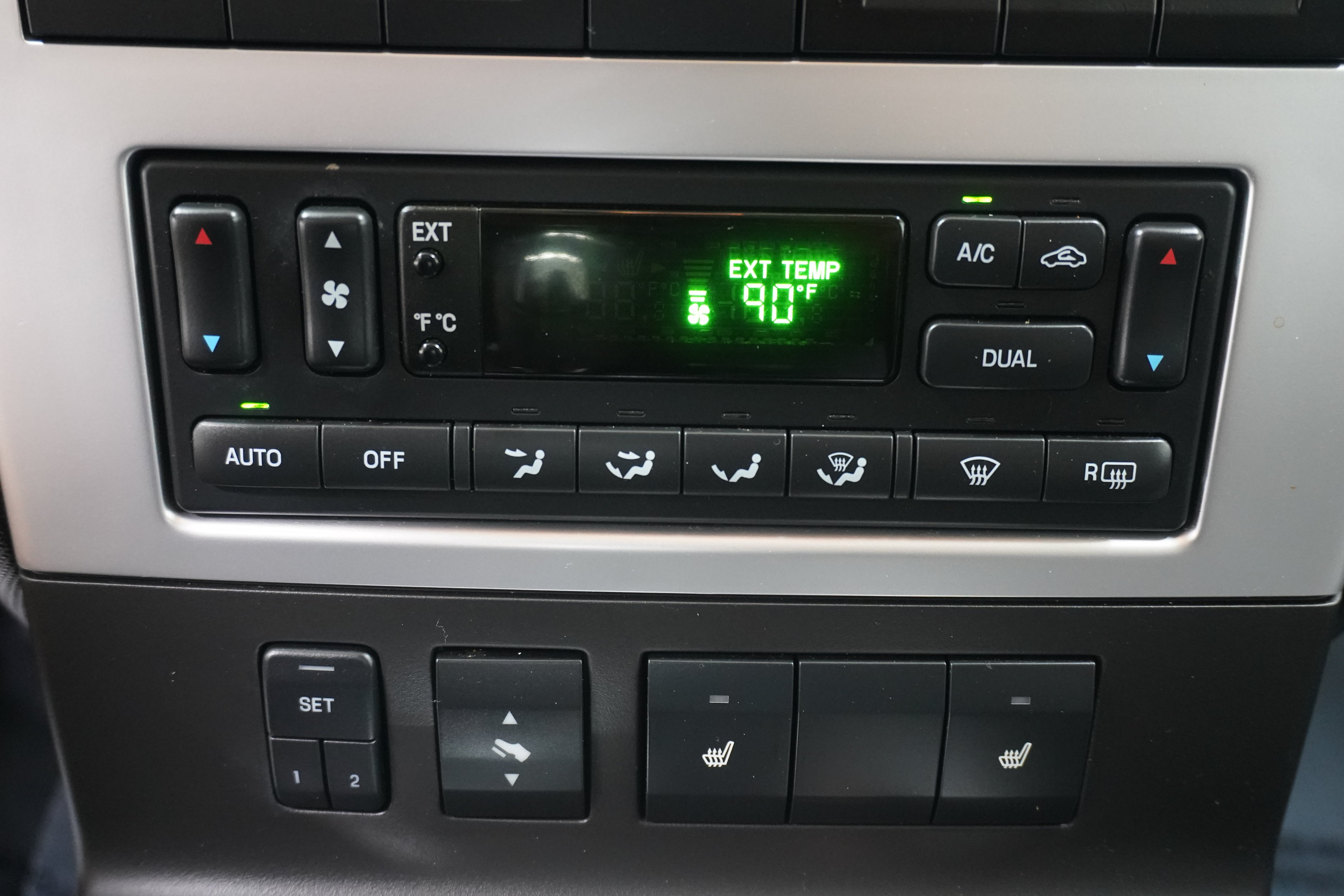 Used 2010 Mercury Mountaineer 2WD image 17