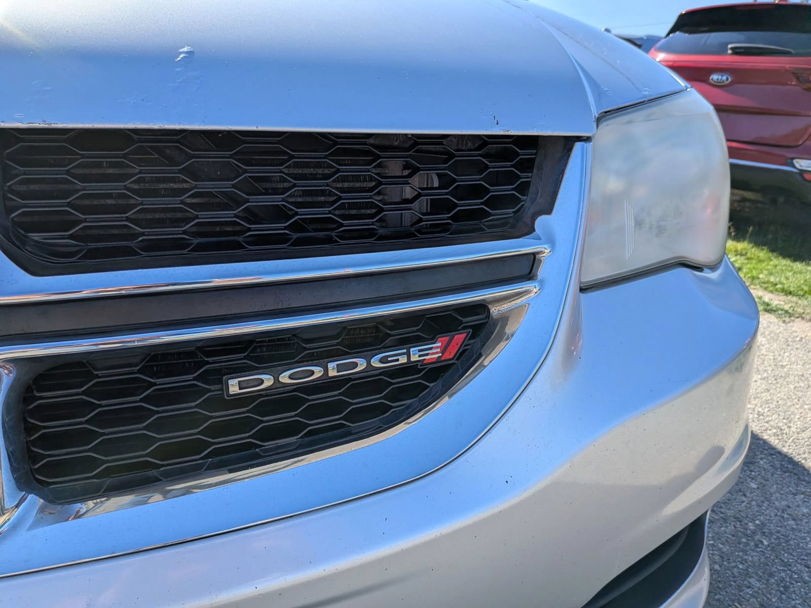 Used 2012 Dodge Grand Caravan SE FWD image 10