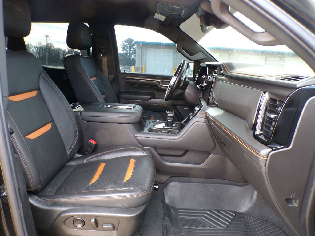 Used 2022 GMC Sierra 1500 AT4 w/ AT4 Preferred Package image 10