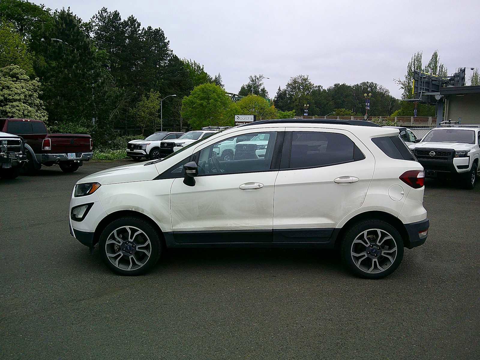 Used 2020 Ford EcoSport SES w/ SES Black Appearance Package AWD/4WD image 2