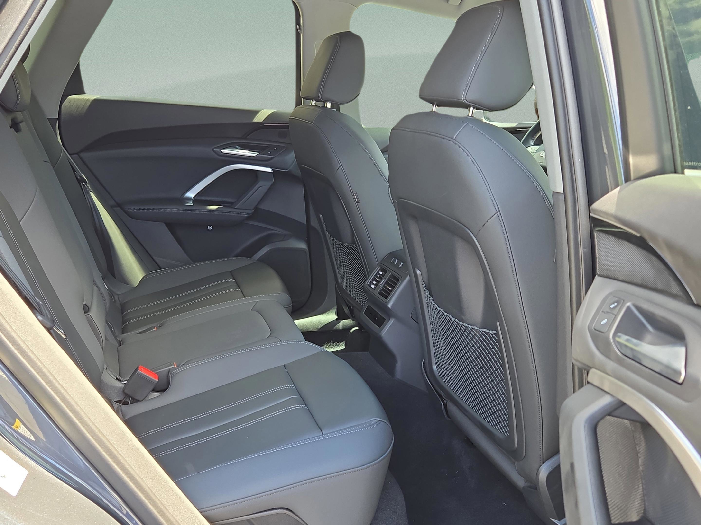 New 2025 Audi Q5 Premium w/ Convenience Package image 16