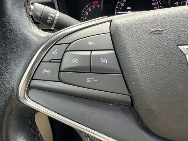 Used 2019 Cadillac XT5 FWD image 29
