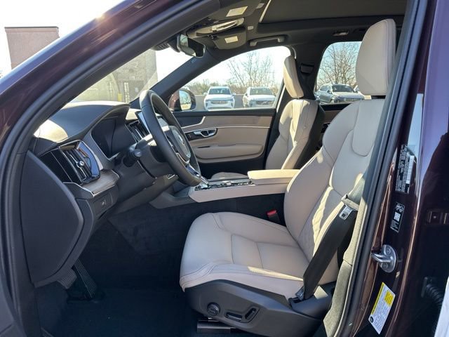 New 2026 Volvo XC90 B6 Core w/ Protection Package Premier image 13
