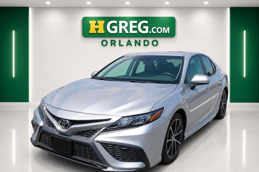 Used 2021 Toyota Camry SE FWD image 4