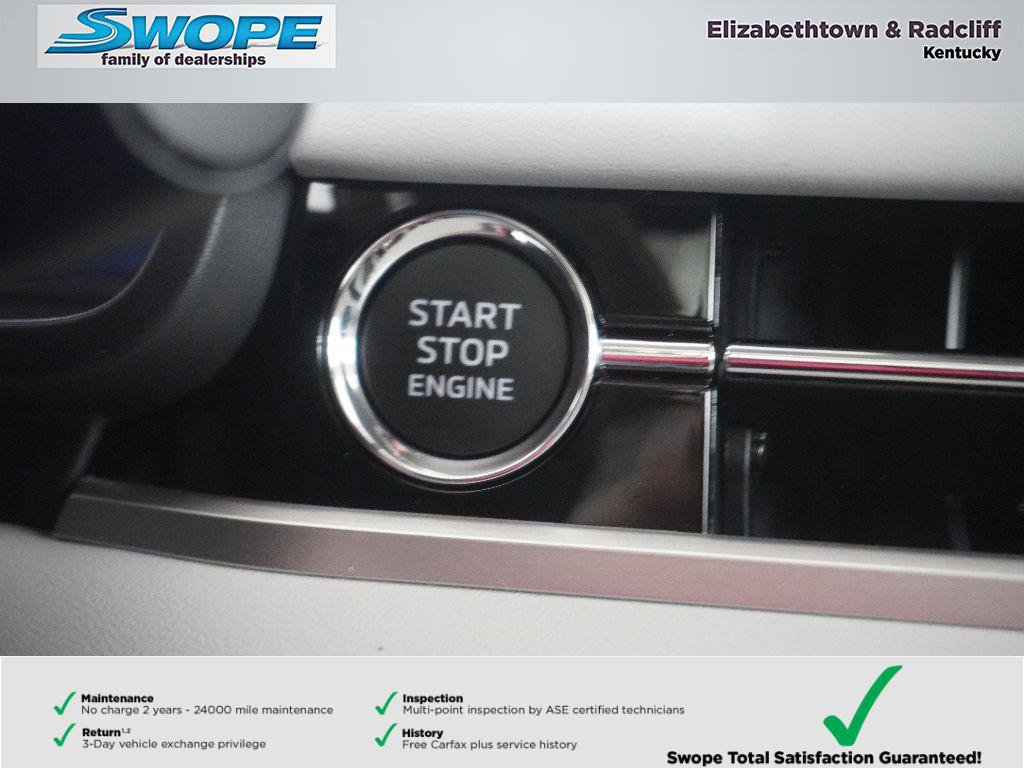 New 2025 Mitsubishi Outlander SE image 24