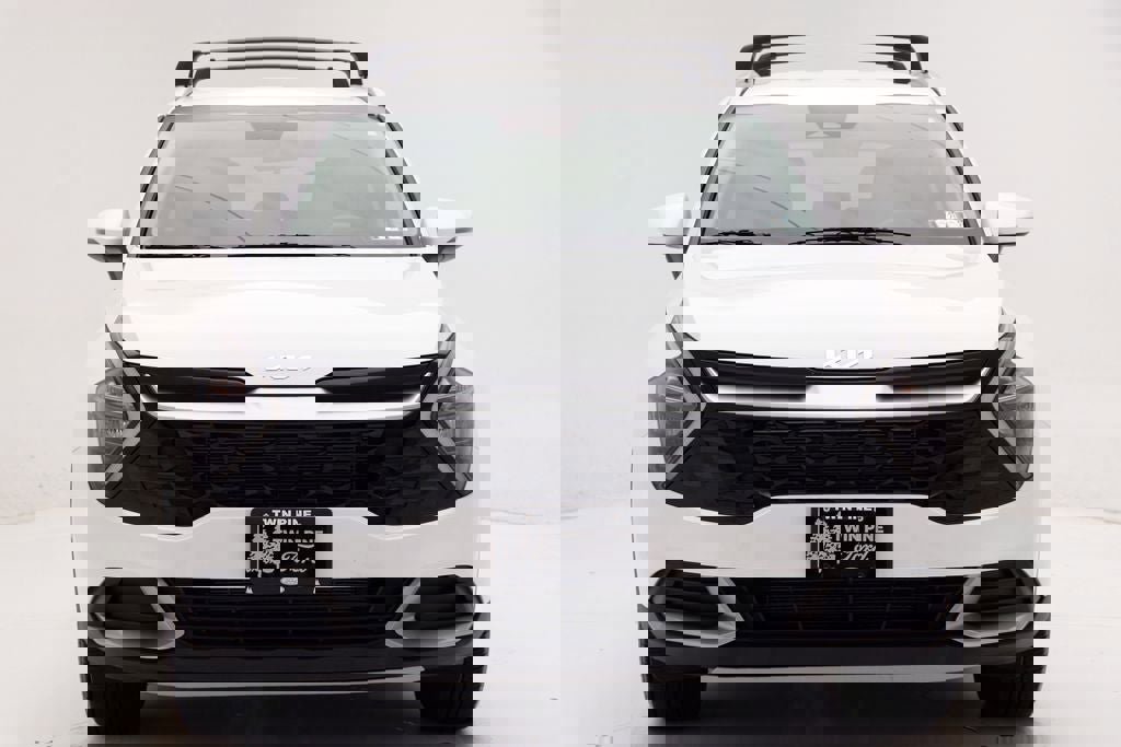 Used 2023 Kia Sportage EX image 5