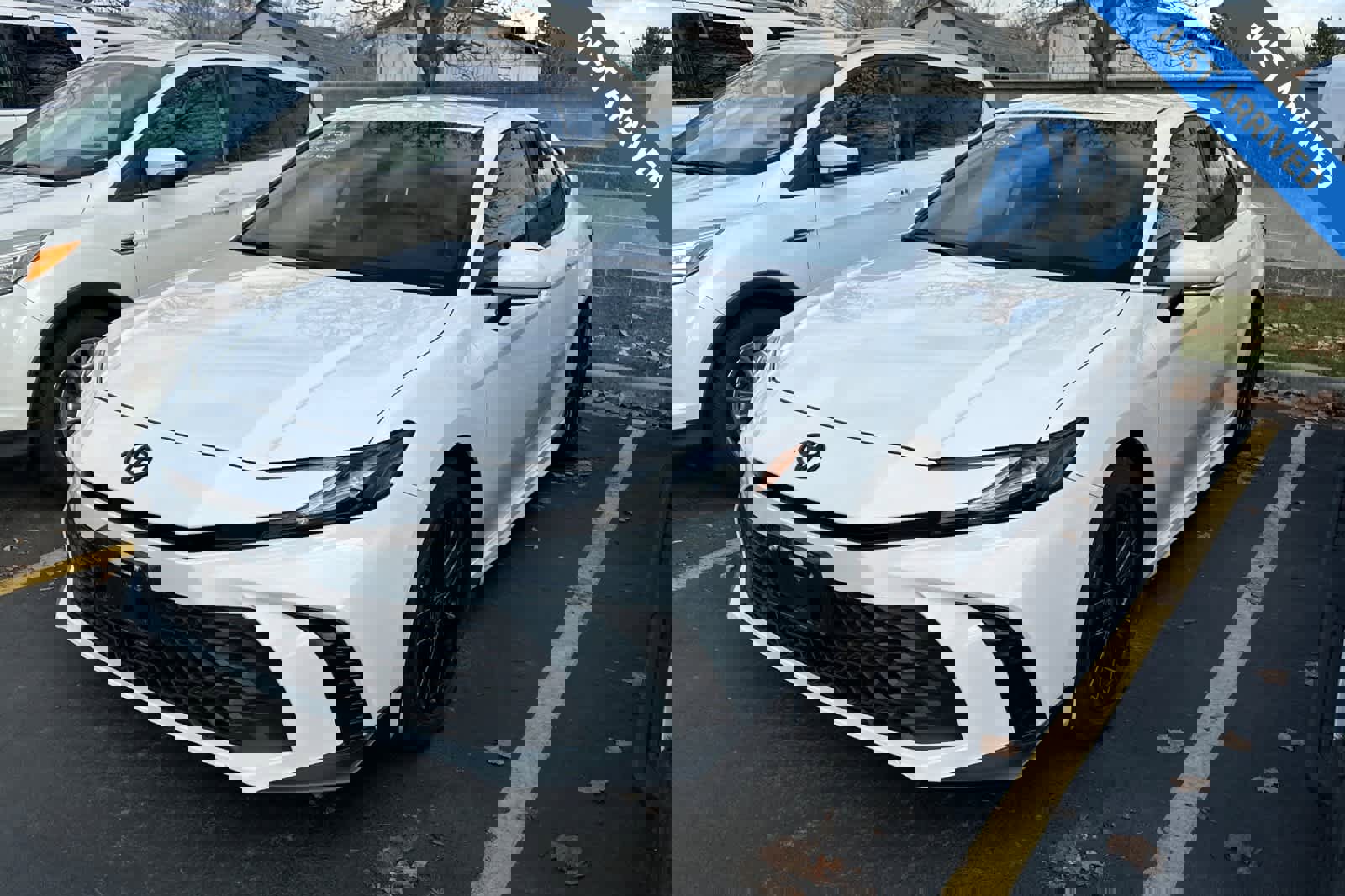 Used 2025 Toyota Camry SE