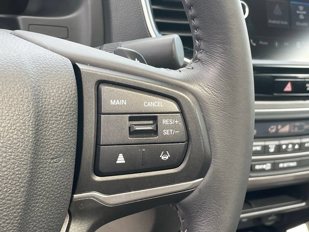 Certified 2025 Honda Ridgeline RTL image 32