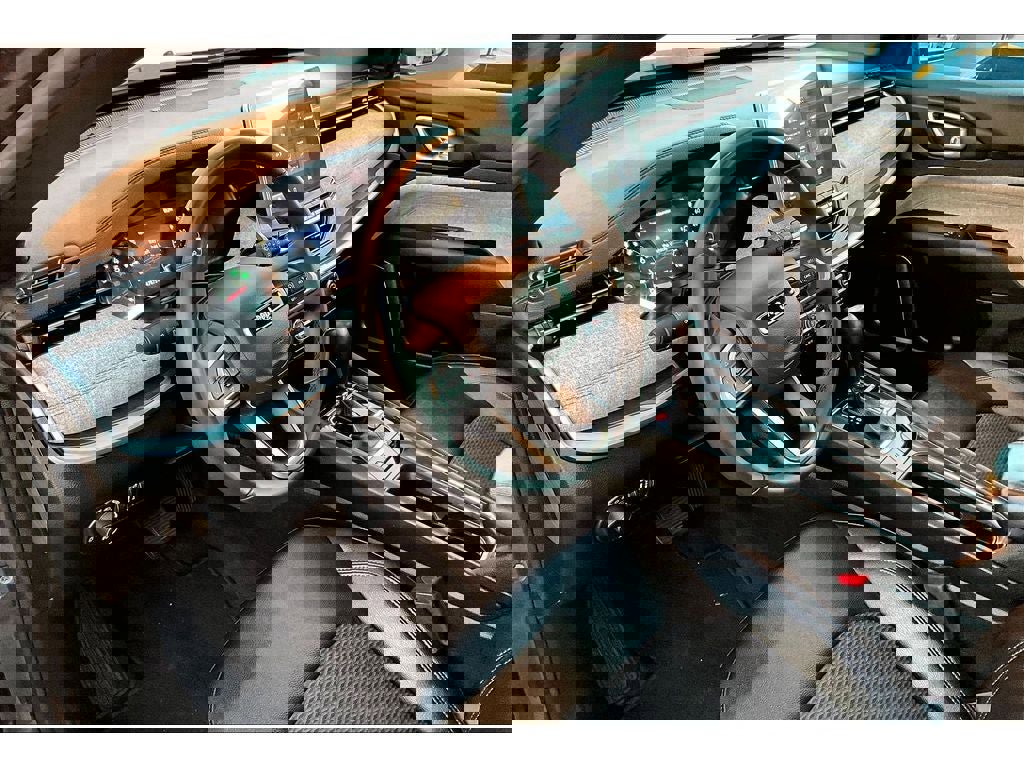 Used 2024 Jeep Compass Latitude image 14