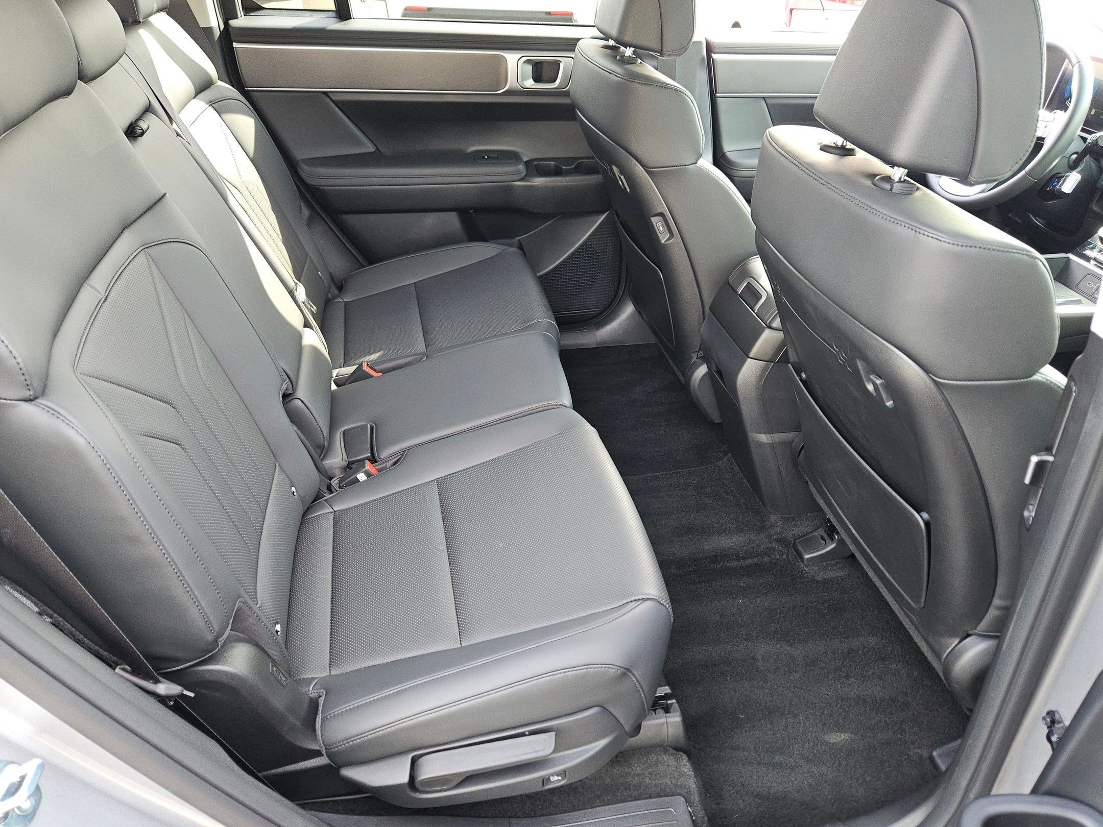 Used 2025 Hyundai Santa Fe XRT image 22