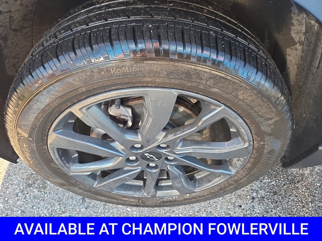 Used 2024 Chevrolet Equinox RS w/ LPO, Floor Liner Package AWD/4WD image 14