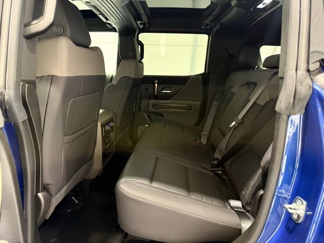 Used 2024 GMC Hummer EV 2X w/ LPO, Illumination Package image 19