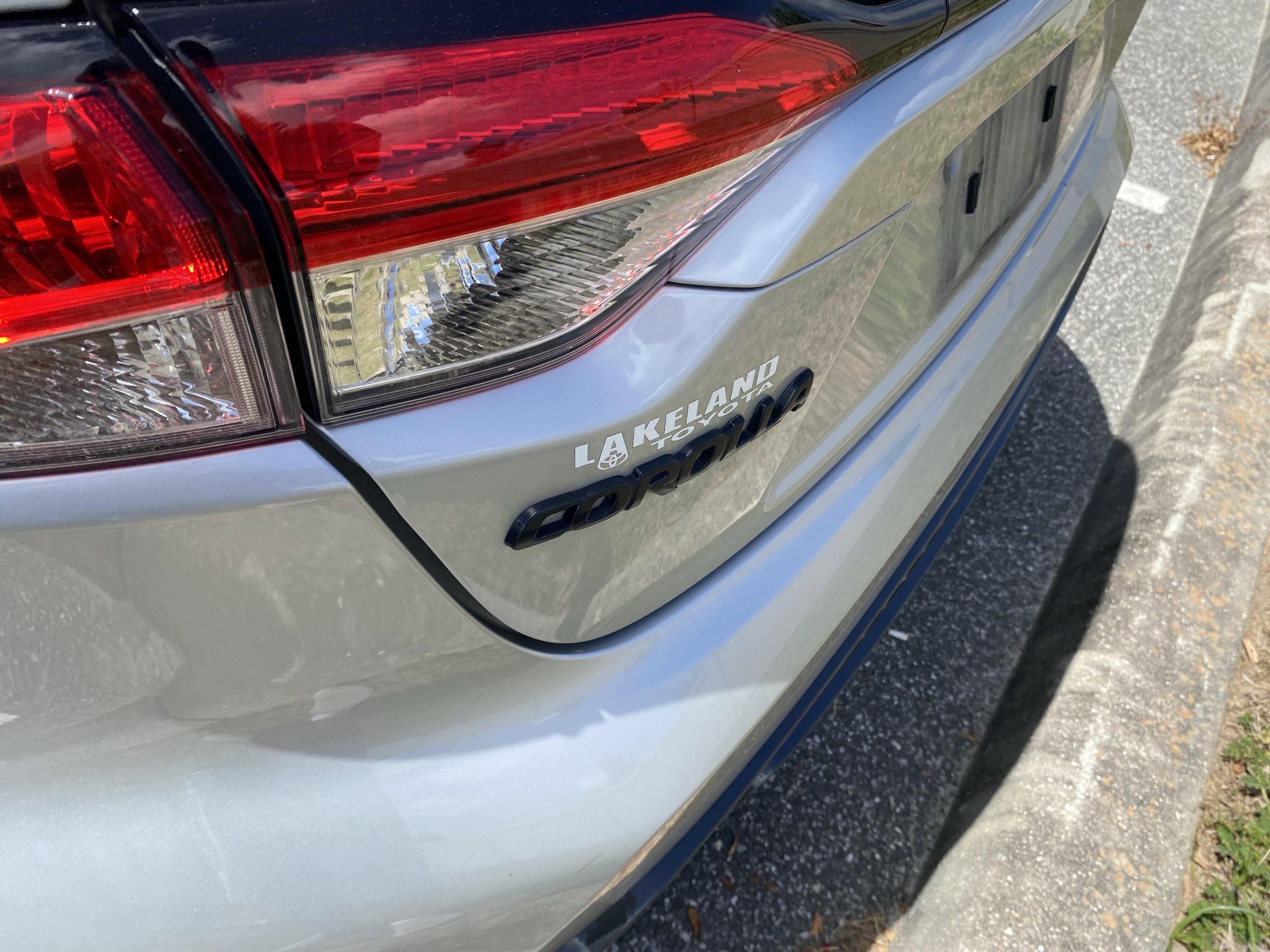 Used 2021 Toyota Corolla SE FWD image 22