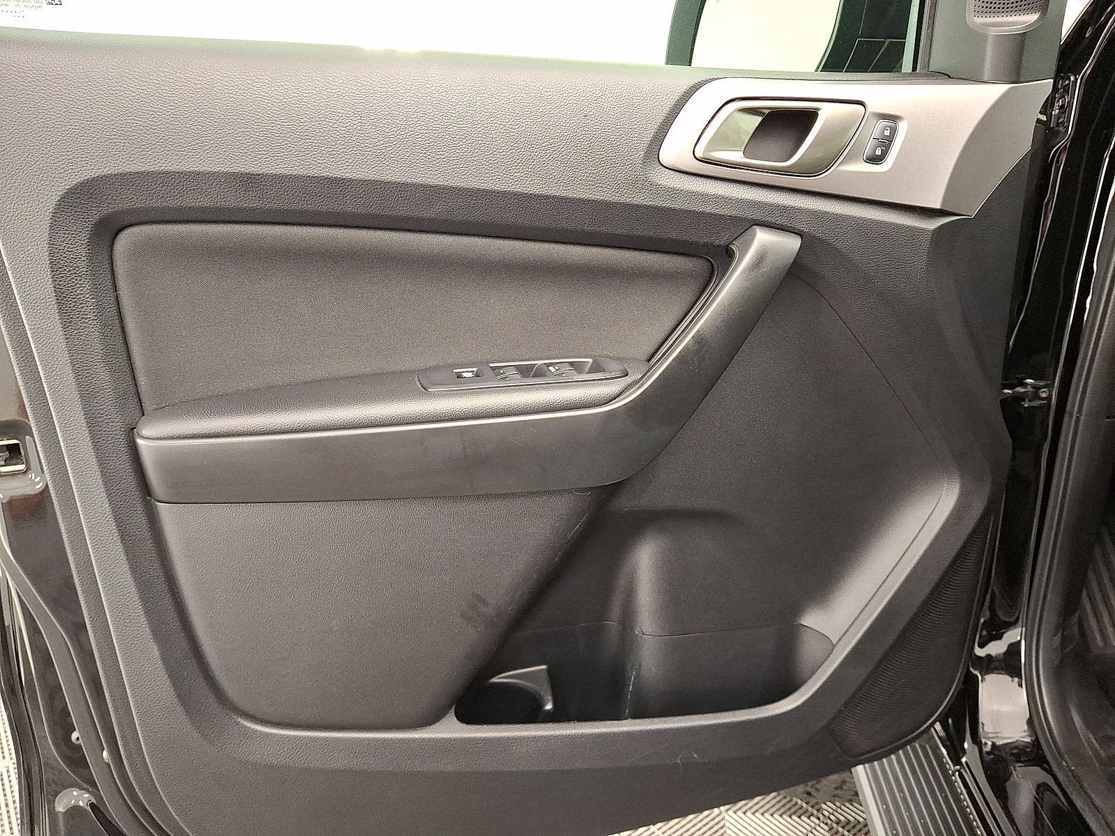 Used 2019 Ford Ranger XLT w/ FX4 Off-Road Package AWD/4WD image 2