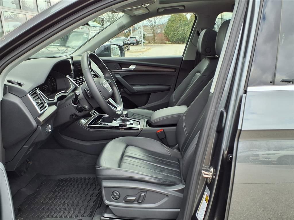 Used 2023 Audi Q5 2.0T Premium Plus w/ Premium Plus Package image 14