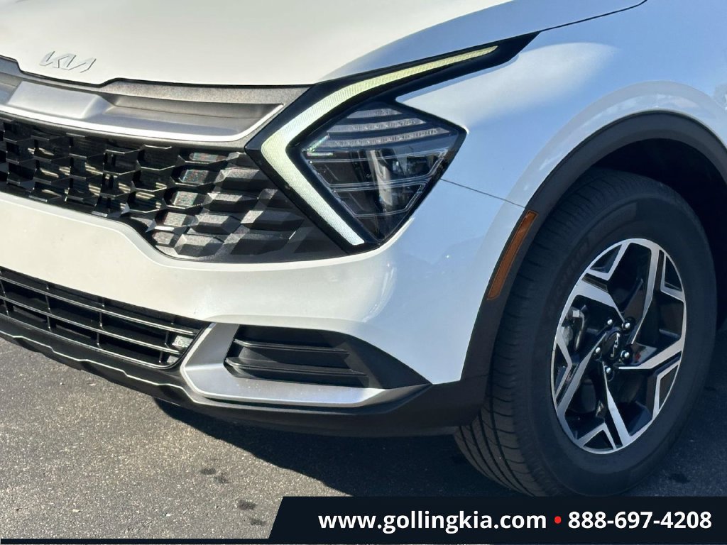 Certified 2024 Kia Sportage LX AWD/4WD image 6