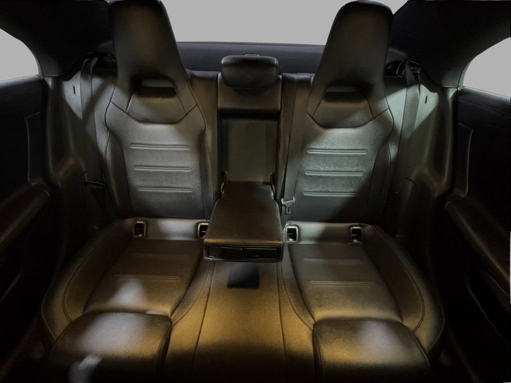 Used 2020 Mercedes-Benz CLA 250 image 11