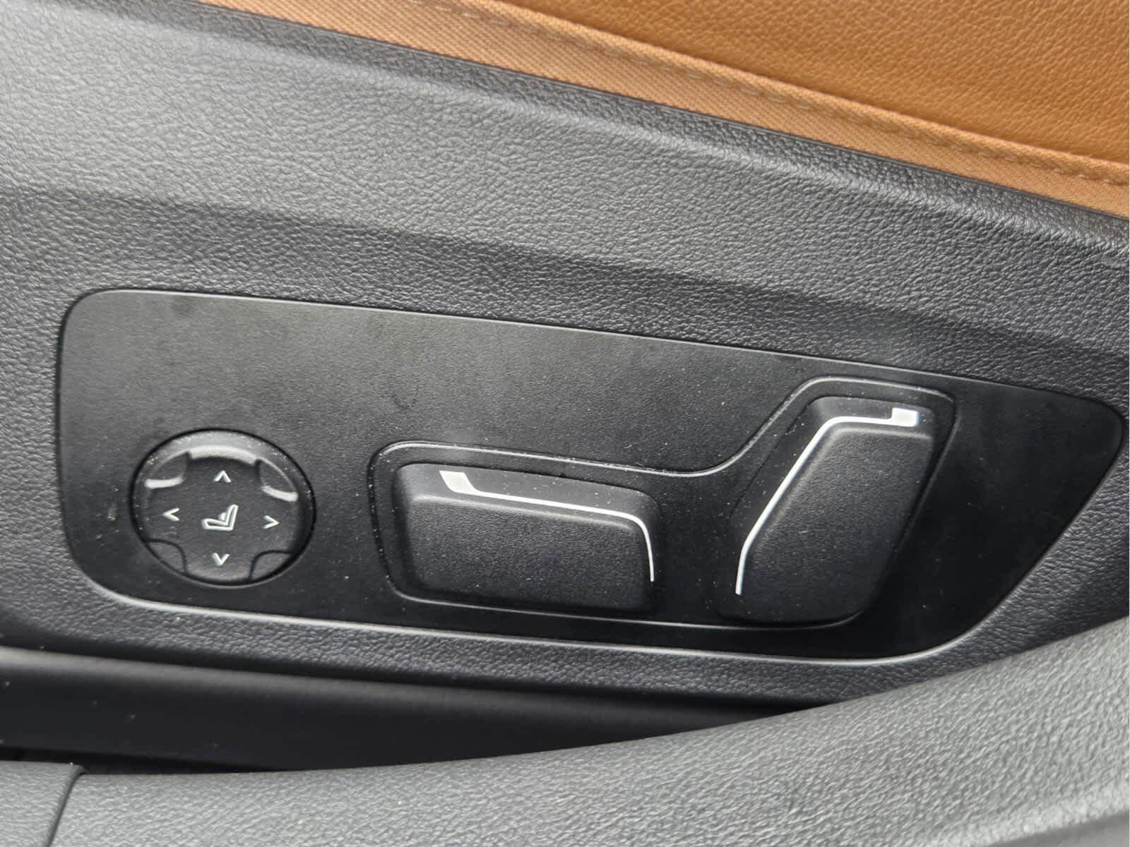 Certified 2025 BMW i4 M50 w/ Premium Package image 22