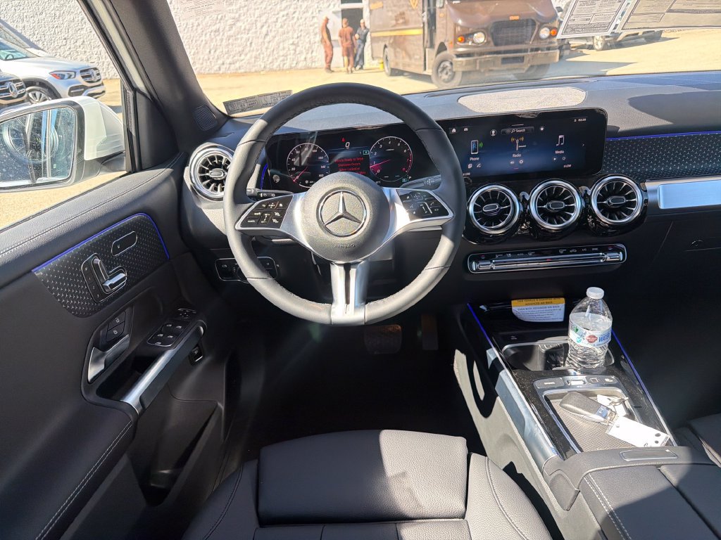 New 2026 Mercedes-Benz GLB 250 4MATIC image 20
