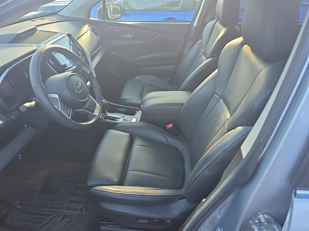 Used 2023 Subaru Ascent Touring AWD/4WD image 5