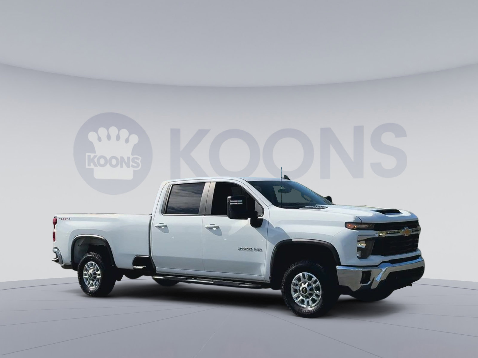Used 2025 Chevrolet Silverado 2500 LT w/ Convenience Package AWD/4WD image 8