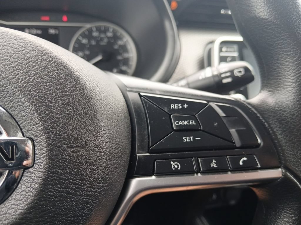 Used 2020 Nissan Kicks SV FWD image 18