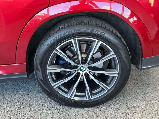 Used 2023 BMW X6 xDrive40i w/ M Sport Package AWD/4WD image 7