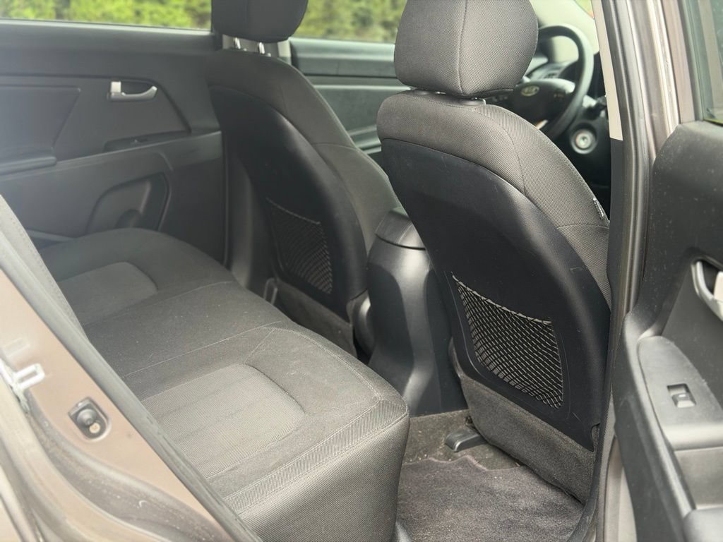 Used 2012 Kia Sportage LX w/ Navigation Pkg FWD image 12