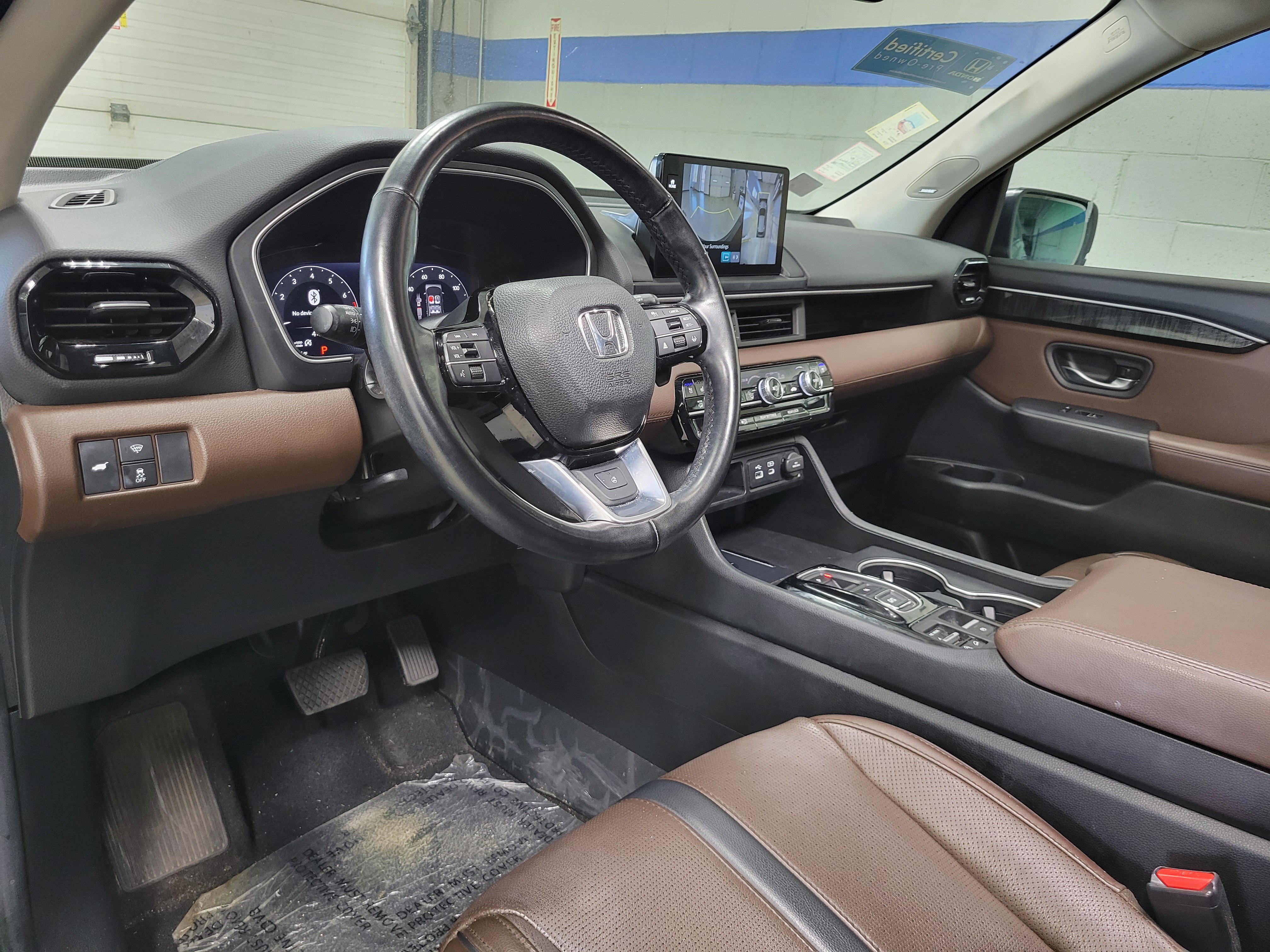 Certified 2025 Honda Pilot Elite image 10