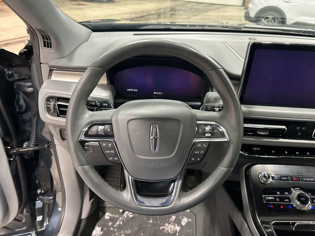 Certified 2022 Lincoln Nautilus Reserve image 16