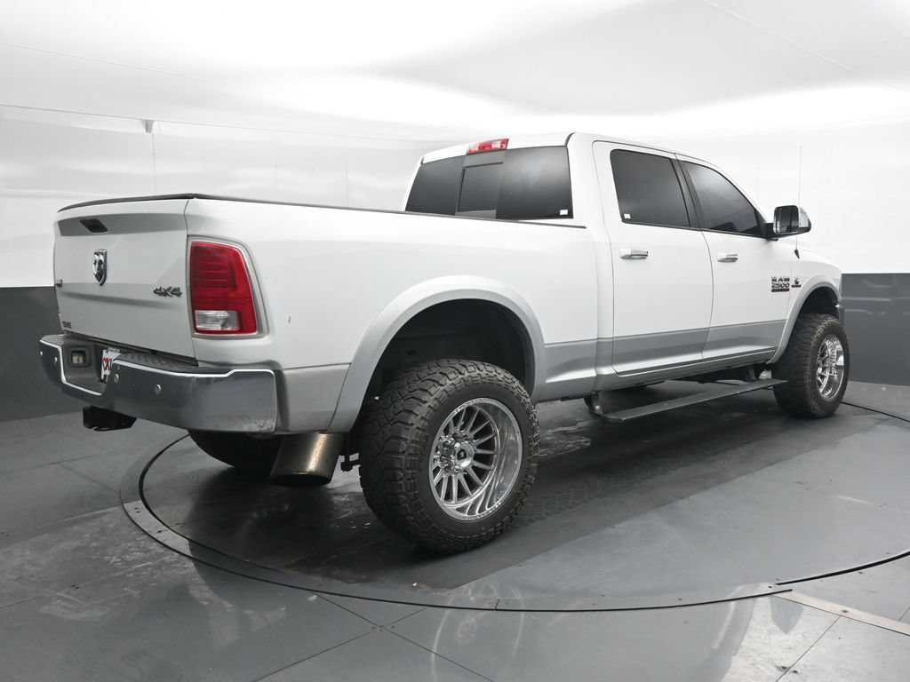 Used 2016 RAM 2500 Laramie AWD/4WD image 3