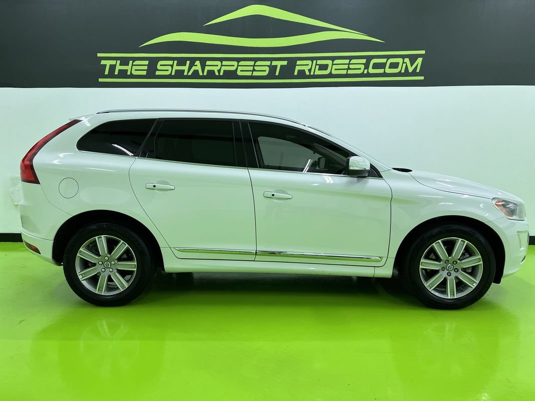 Used 2016 Volvo XC60 T6 Platinum w/ Climate Package FWD image 11