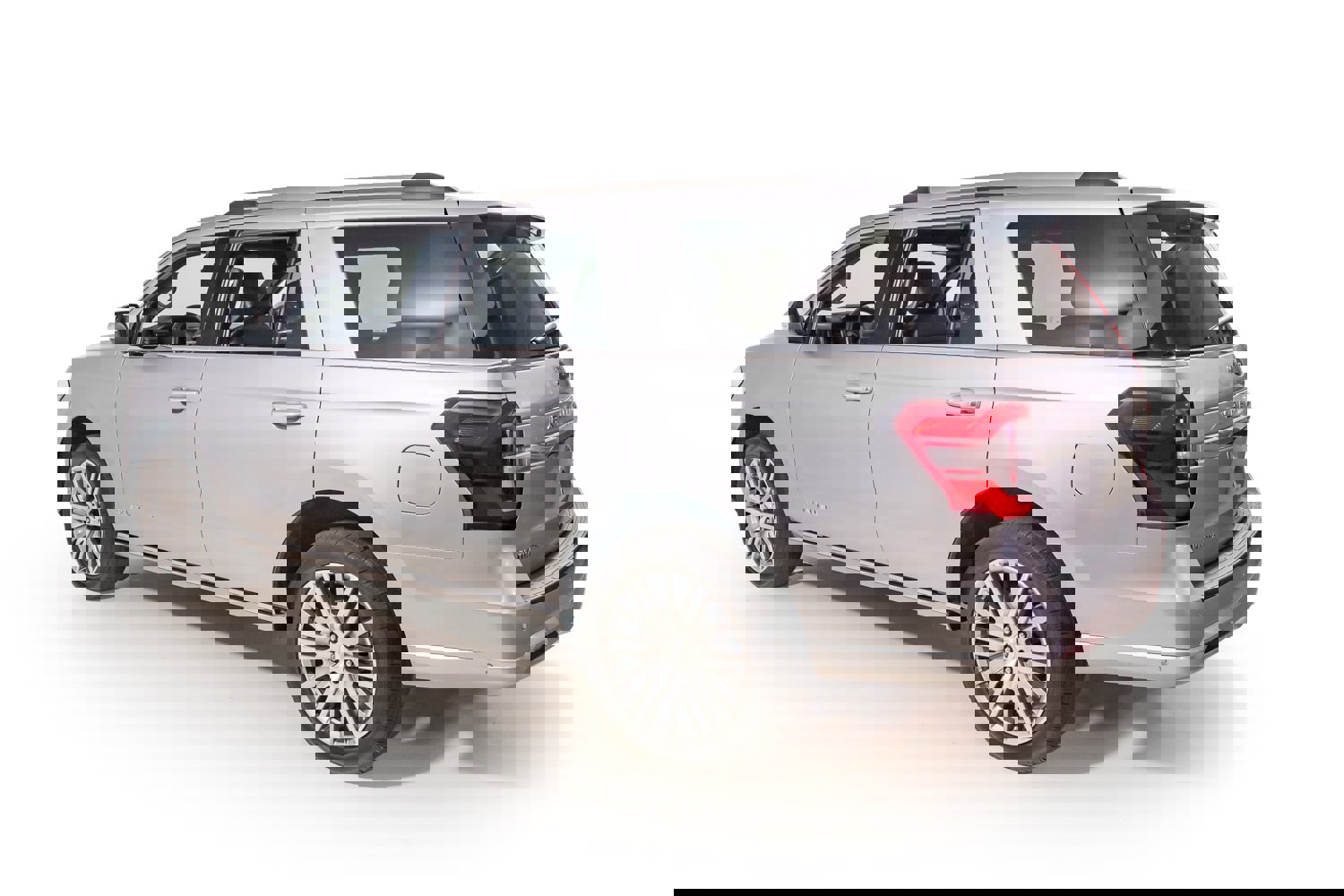 Used 2024 Ford Expedition Platinum image 4