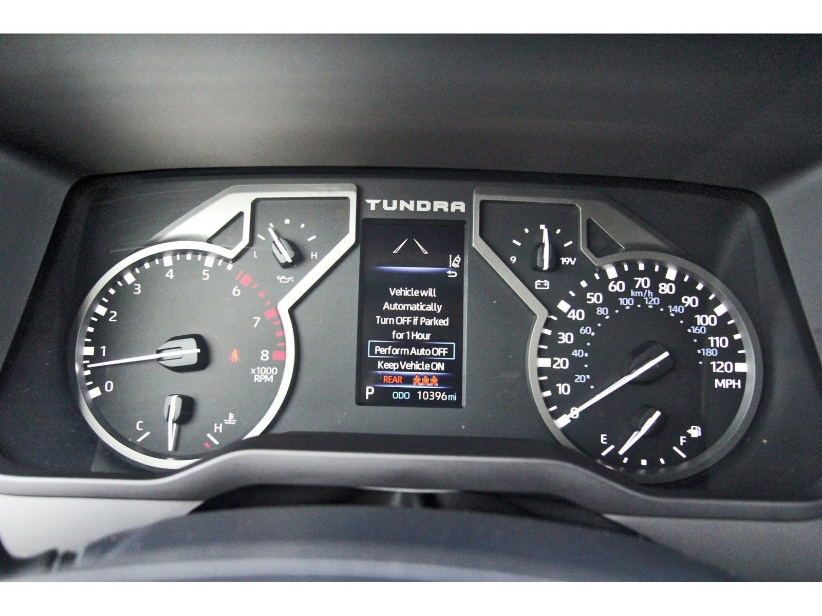 Used 2022 Toyota Tundra Limited w/ Power Package image 17