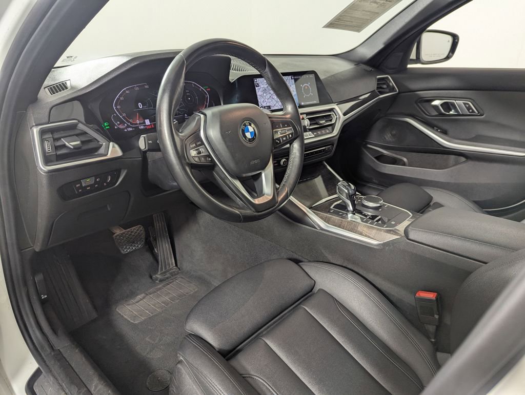 Used 2020 BMW 330i Sedan w/ Convenience Package image 33
