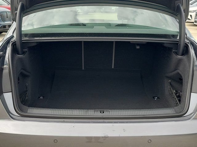 Used 2019 Audi A4 2.0T Premium Plus w/ Premium Plus Package FWD image 9