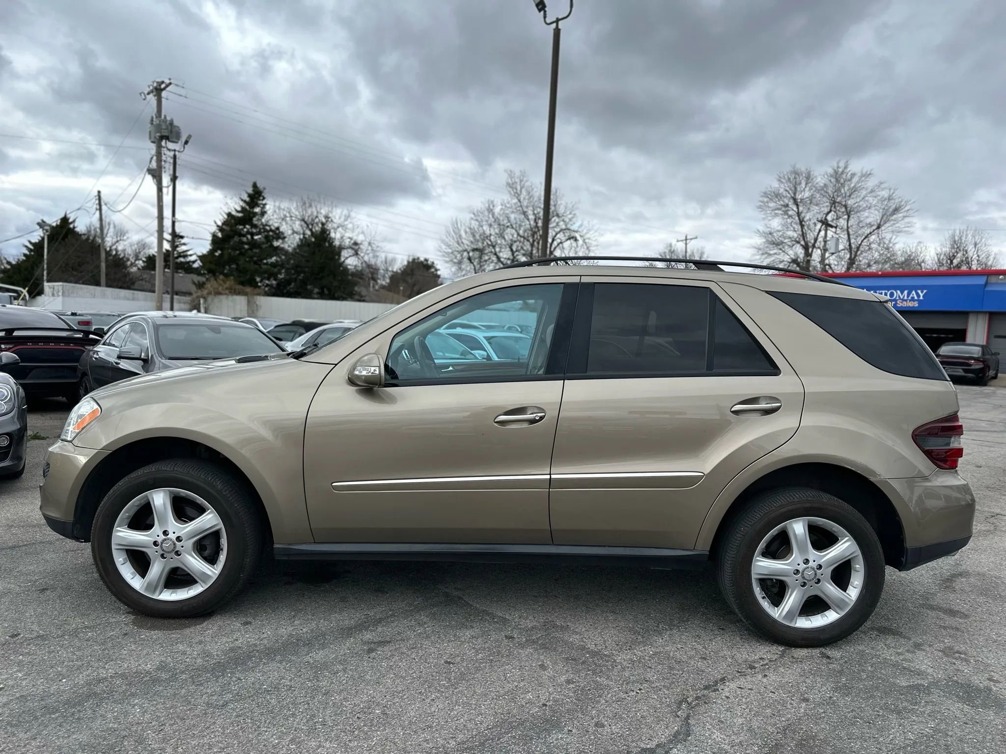 Used 2008 Mercedes-Benz ML 350 4MATIC image 9