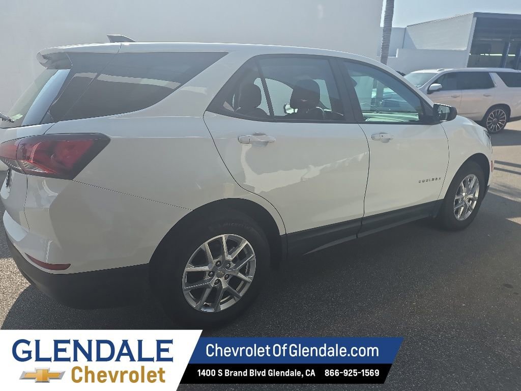 Used 2022 Chevrolet Equinox LS FWD image 6