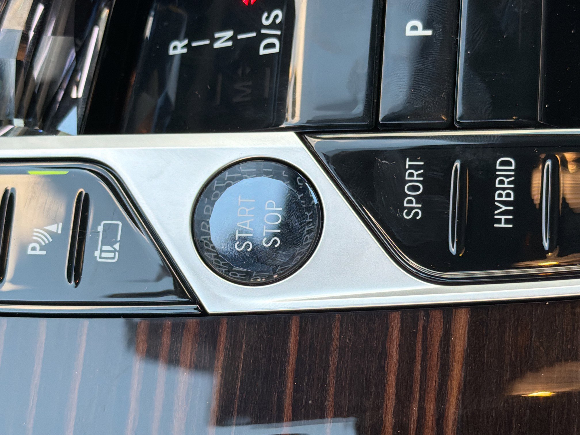 New 2026 BMW X5 xDrive50e w/ Executive Package image 37