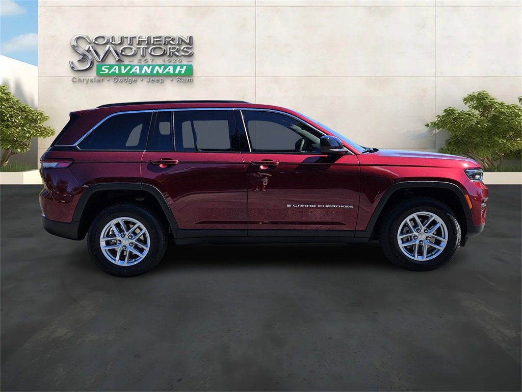 New 2025 Jeep Grand Cherokee Laredo X w/ Luxury Tech Group I image 6