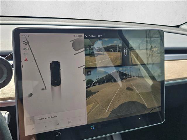 Used 2025 Tesla Model Y Long Range RWD image 24