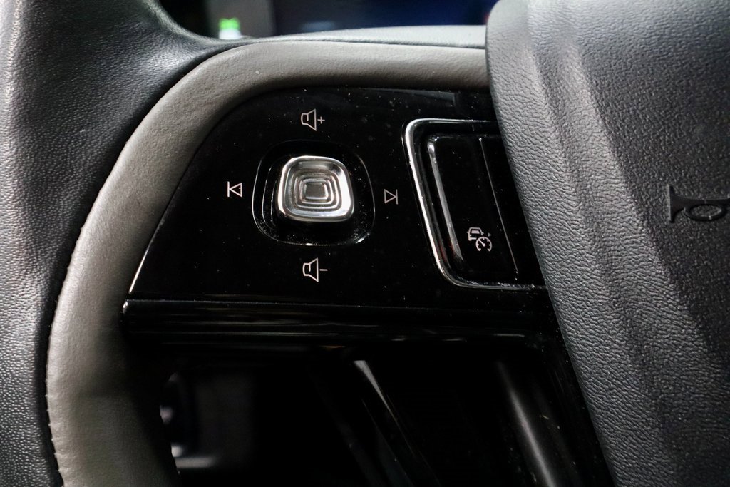 Used 2024 Lincoln Corsair Reserve w/ Equipment Group 201A image 32