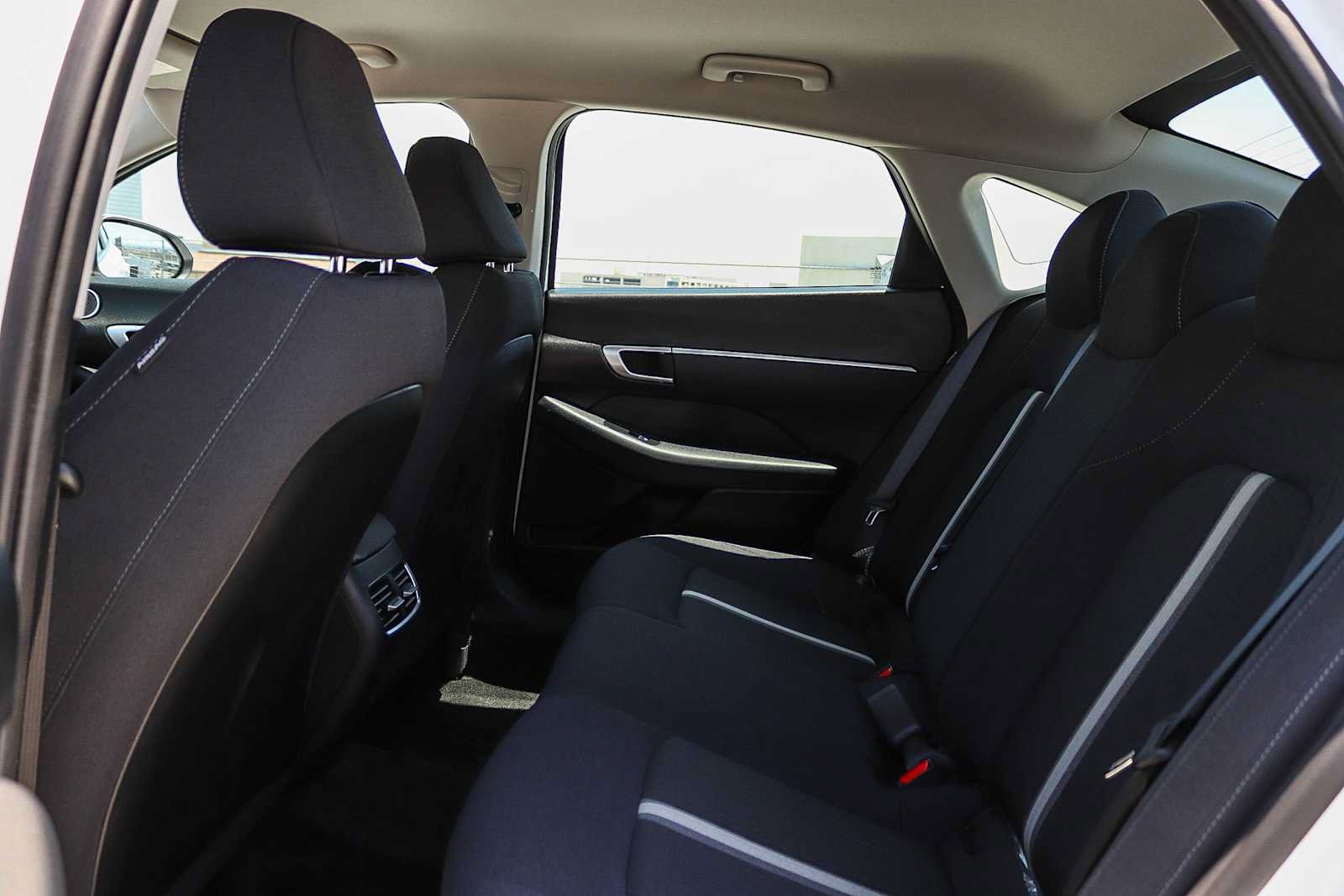 Used 2026 Hyundai Sonata Blue FWD image 18