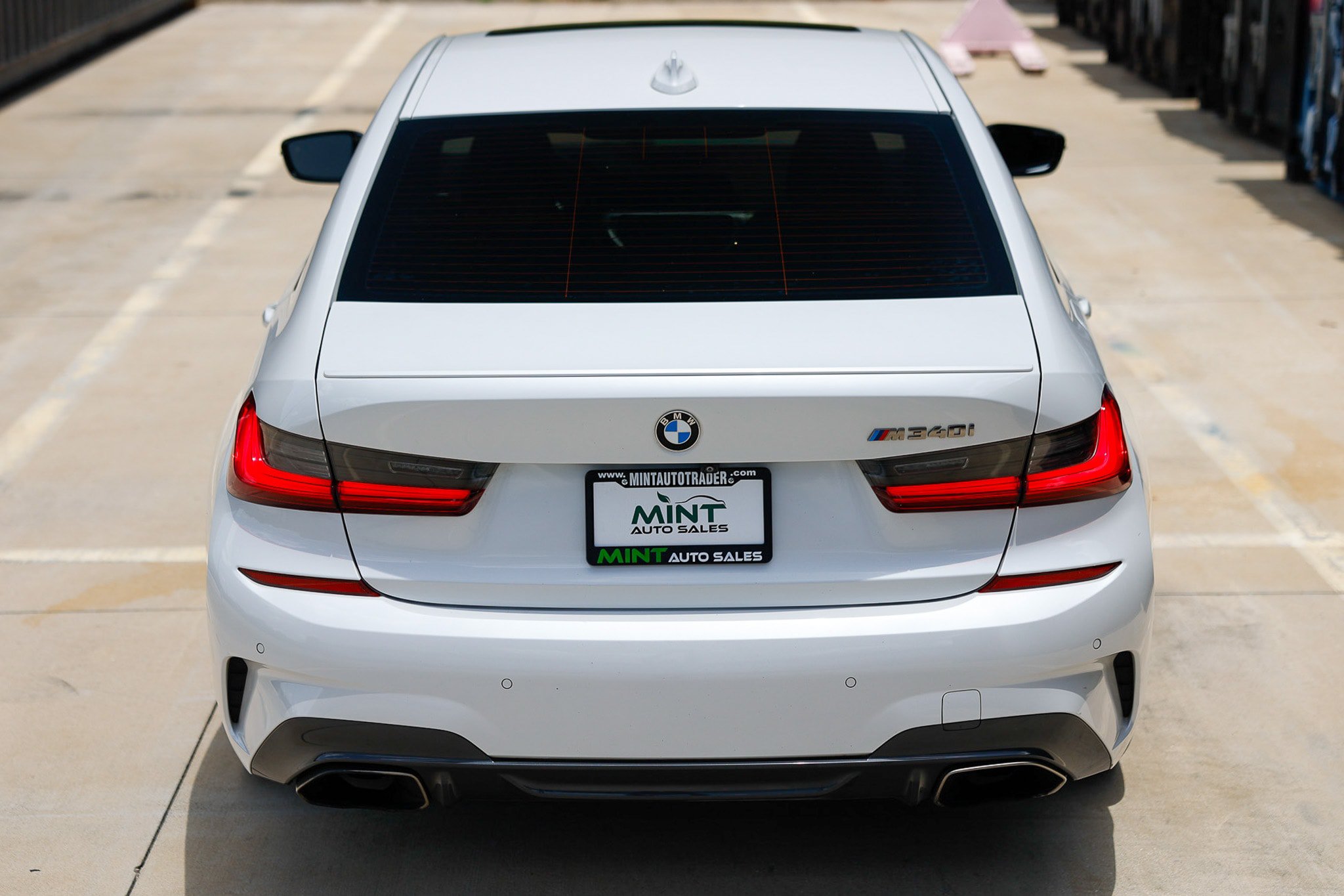 Used 2021 BMW M340i RWD image 13