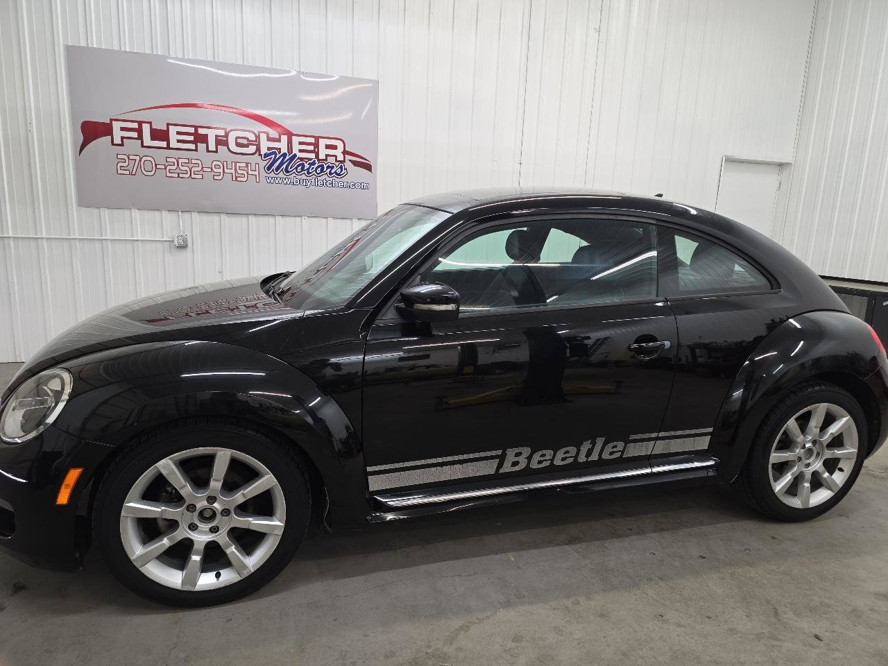 Used 2012 Volkswagen Beetle 2.5 FWD image 5