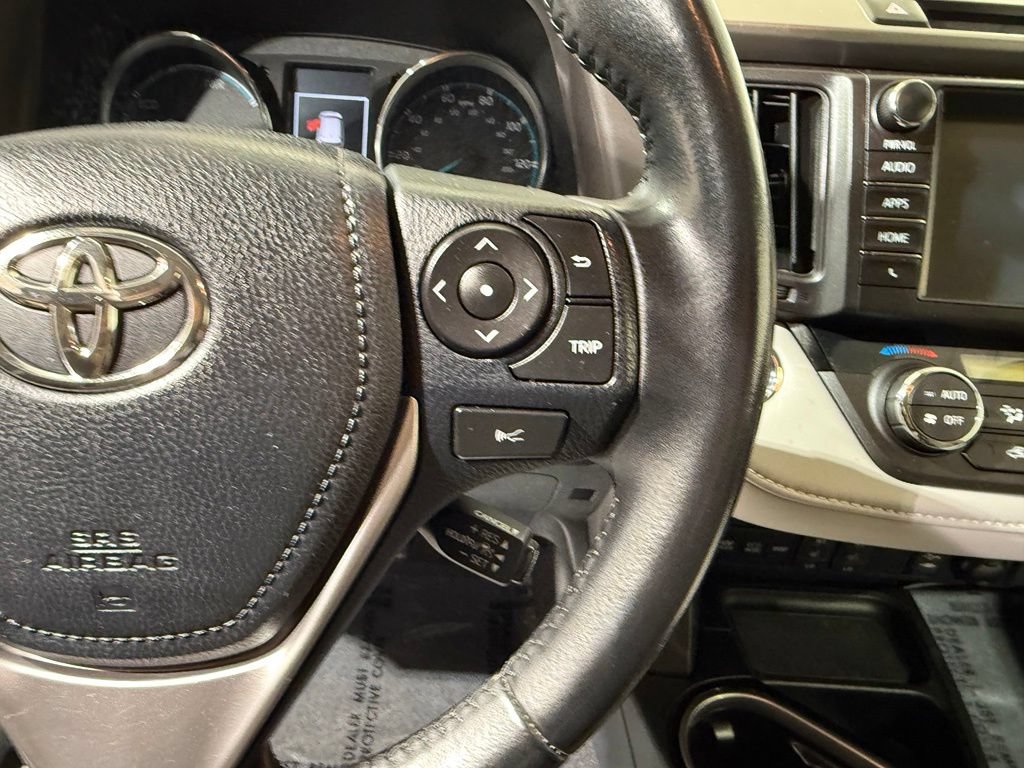 Certified 2018 Toyota RAV4 Limited AWD/4WD image 26