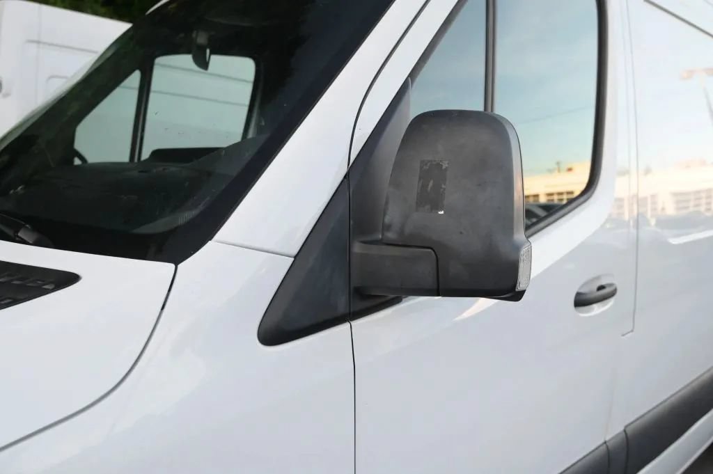 Used 2025 Mercedes-Benz Sprinter 2500 image 11