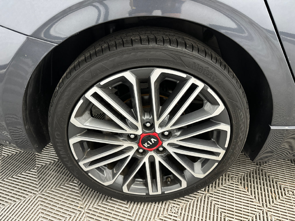 Used 2020 Kia Forte GT FWD image 17