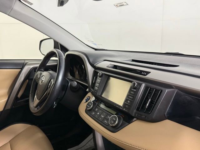 Used 2018 Toyota RAV4 Limited image 32